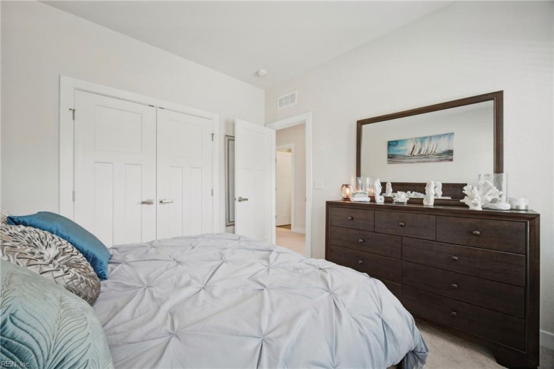 Photo 40 of 50 residential for sale in Chesapeake virginia