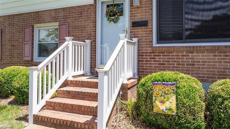 Photo 3 of 39 residential for sale in Hampton virginia Photo 3 of 39 residential for sale in Hampton virginia