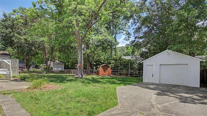 Photo 32 of 39 residential for sale in Hampton virginia Photo 32 of 39 residential for sale in Hampton virginia