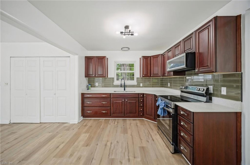 Photo 6 of 30 residential for sale in Portsmouth virginia Photo 6 of 30 residential for sale in Portsmouth virginia