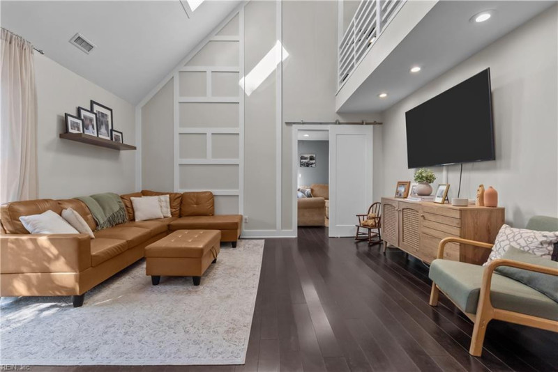 Photo 14 of 37 residential for sale in Chesapeake virginia