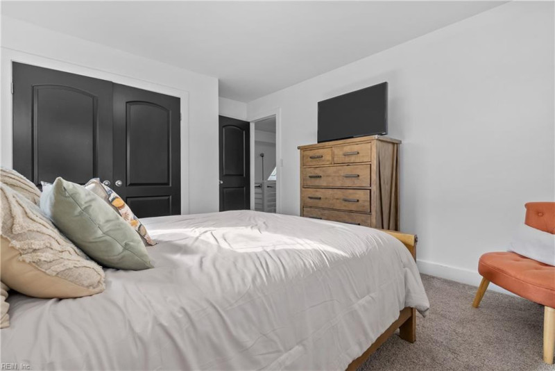 Photo 29 of 37 residential for sale in Chesapeake virginia