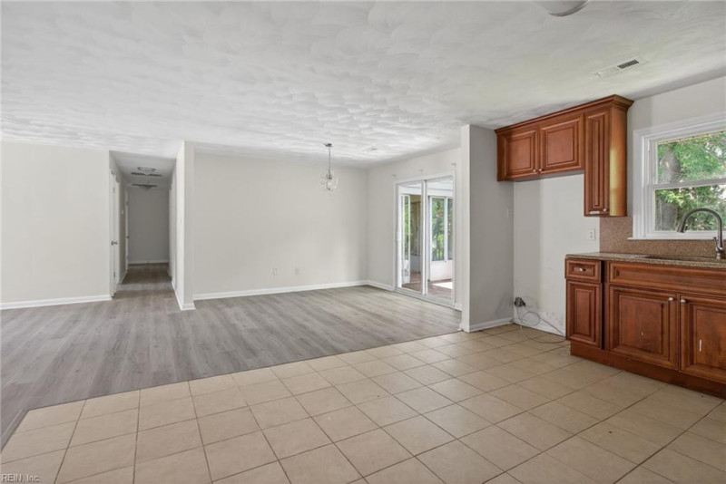 Photo 10 of 30 residential for sale in Chesapeake virginia Photo 10 of 30 residential for sale in Chesapeake virginia