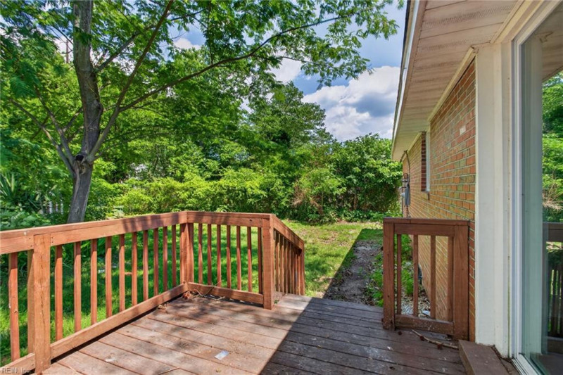 Photo 25 of 30 residential for sale in Chesapeake virginia Photo 25 of 30 residential for sale in Chesapeake virginia