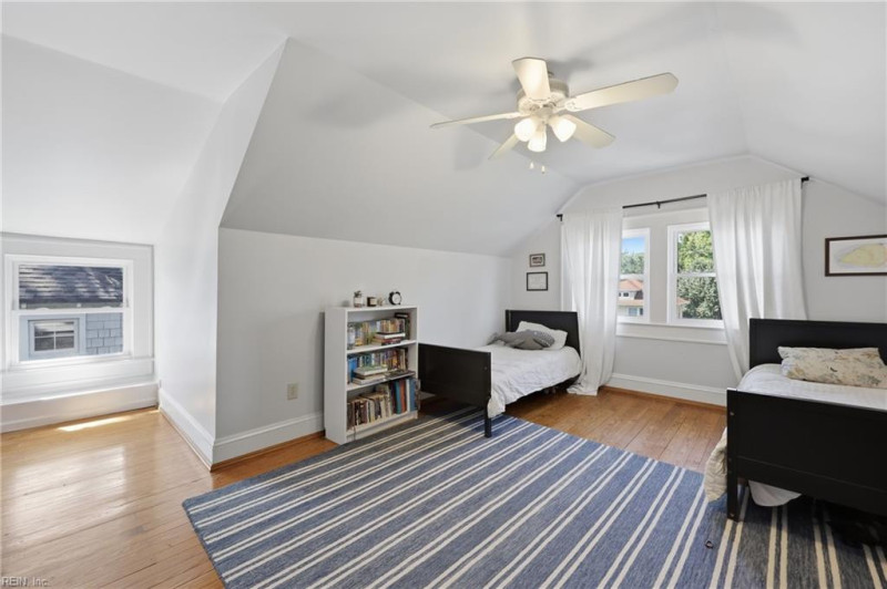 Photo 18 of 35 residential for sale in Norfolk virginia