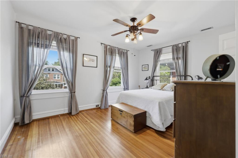 Photo 26 of 35 residential for sale in Norfolk virginia