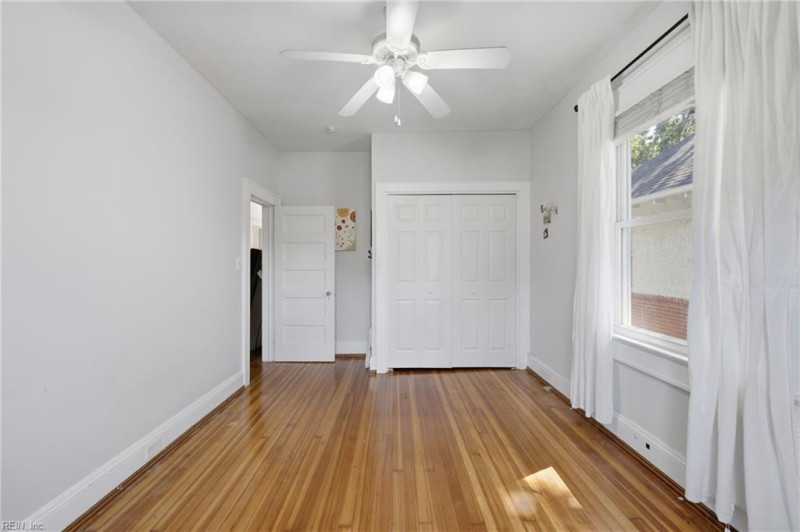 Photo 28 of 35 residential for sale in Norfolk virginia