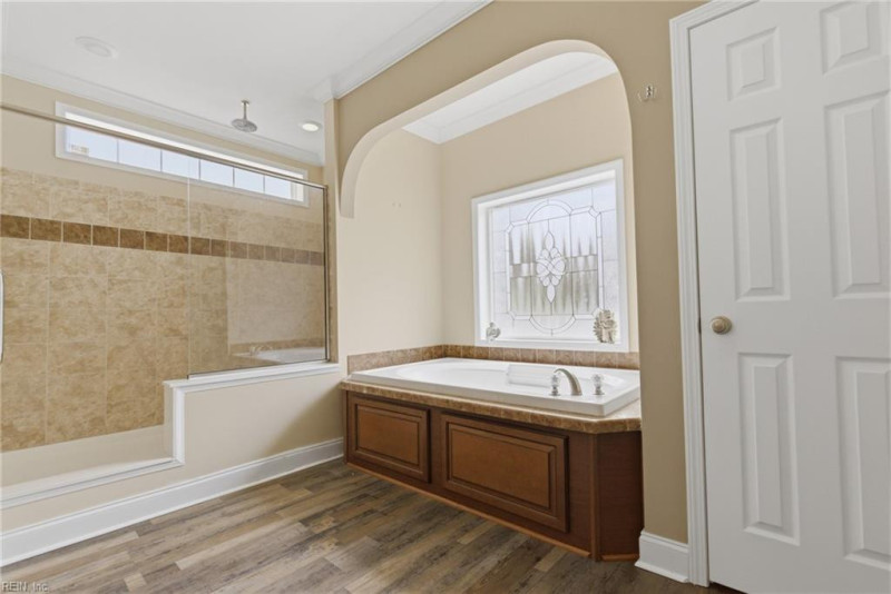 Photo 16 of 50 residential for sale in Chesapeake virginia