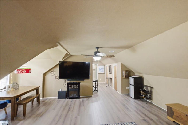 Photo 22 of 50 residential for sale in Chesapeake virginia