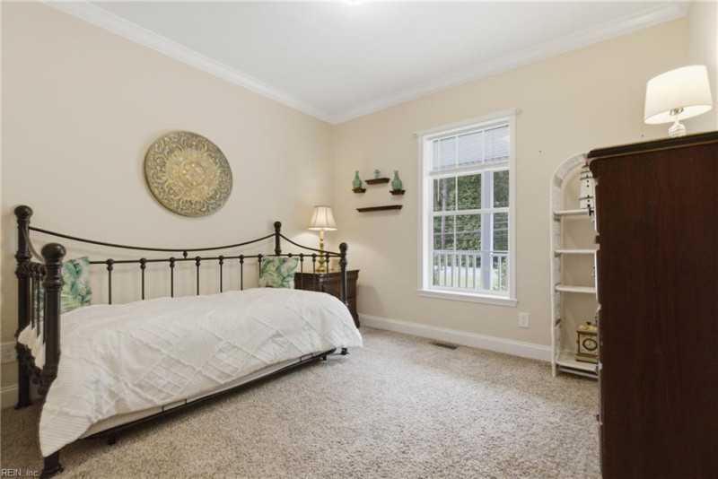 Photo 27 of 50 residential for sale in Chesapeake virginia
