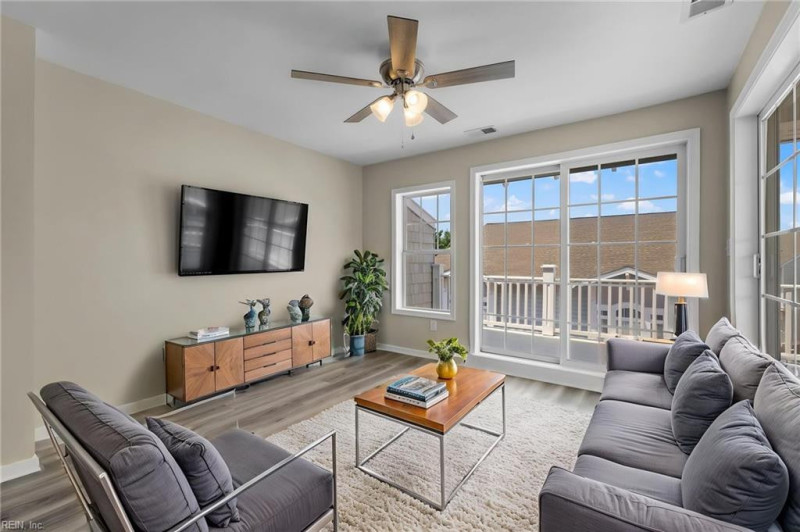 Photo 11 of 50 residential for sale in Norfolk virginia Photo 11 of 50 residential for sale in Norfolk virginia