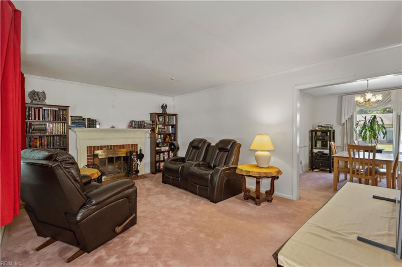 Photo 4 of 21 residential for sale in Newport News virginia