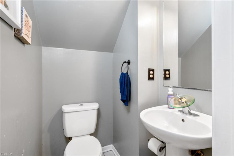 Photo 9 of 23 residential for sale in Suffolk virginia Photo 9 of 23 residential for sale in Suffolk virginia
