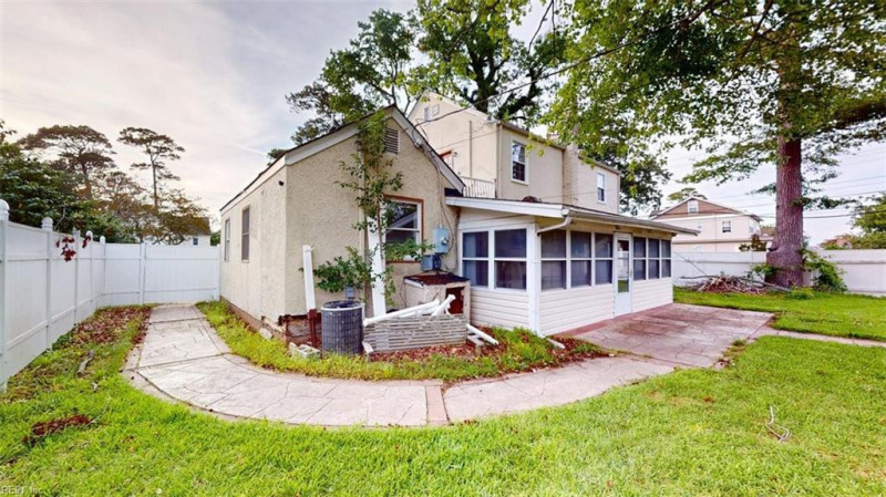 Photo 21 of 50 residential for sale in Norfolk virginia