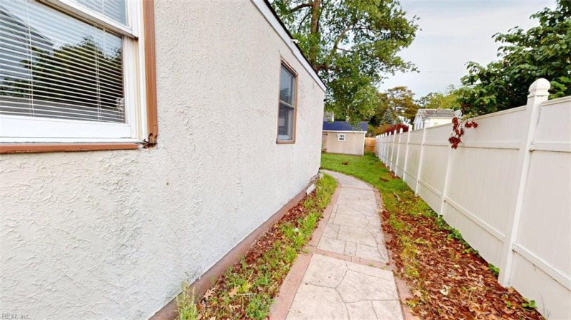 Photo 22 of 50 residential for sale in Norfolk virginia