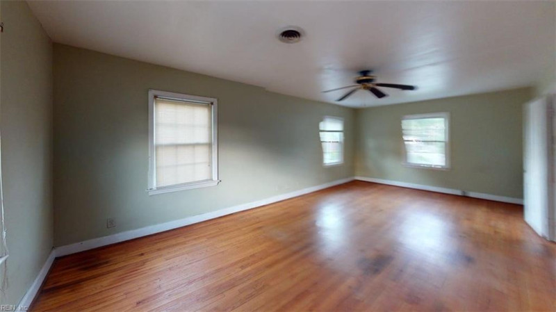 Photo 38 of 50 residential for sale in Norfolk virginia