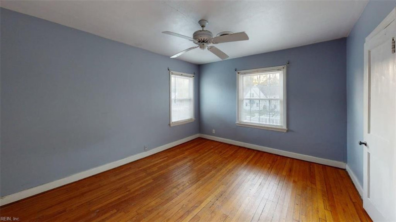Photo 40 of 50 residential for sale in Norfolk virginia