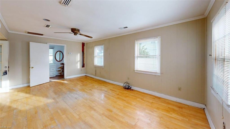 Photo 41 of 50 residential for sale in Norfolk virginia