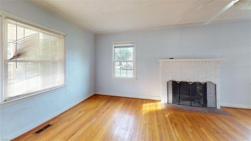 Photo 43 of 50 residential for sale in Norfolk virginia