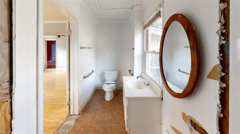 Photo 7 of 50 residential for sale in Norfolk virginia