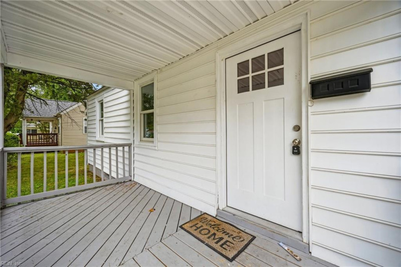 Photo 4 of 22 residential for sale in Hampton virginia Photo 4 of 22 residential for sale in Hampton virginia