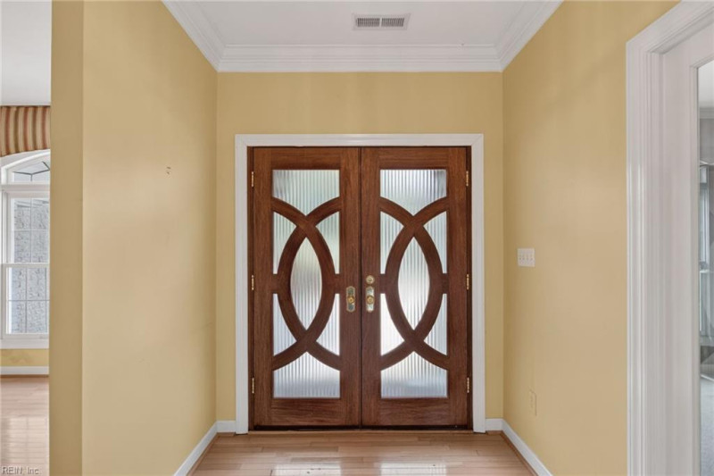 Photo 3 of 37 residential for sale in Chesapeake virginia Photo 3 of 37 residential for sale in Chesapeake virginia