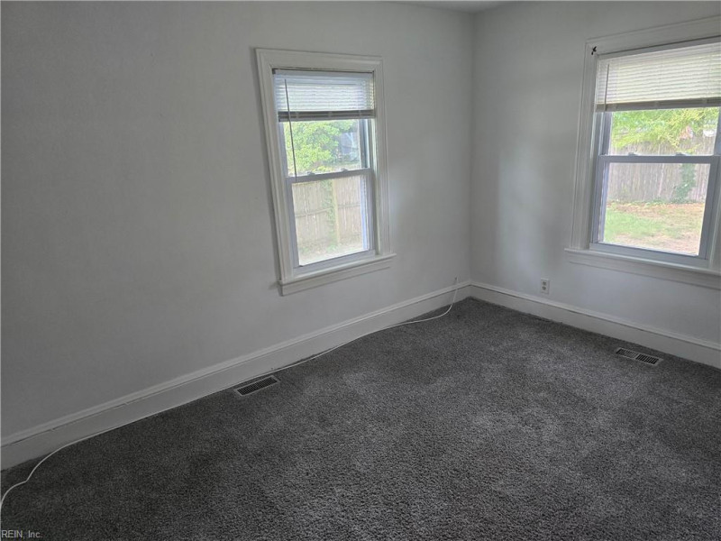 Photo 24 of 43 residential for sale in Norfolk virginia Photo 24 of 43 residential for sale in Norfolk virginia