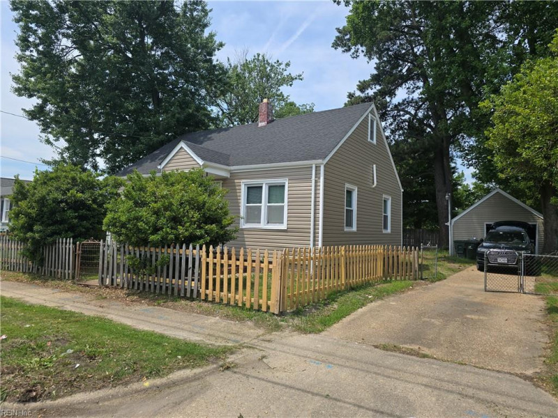 Photo 27 of 43 residential for sale in Norfolk virginia Photo 27 of 43 residential for sale in Norfolk virginia