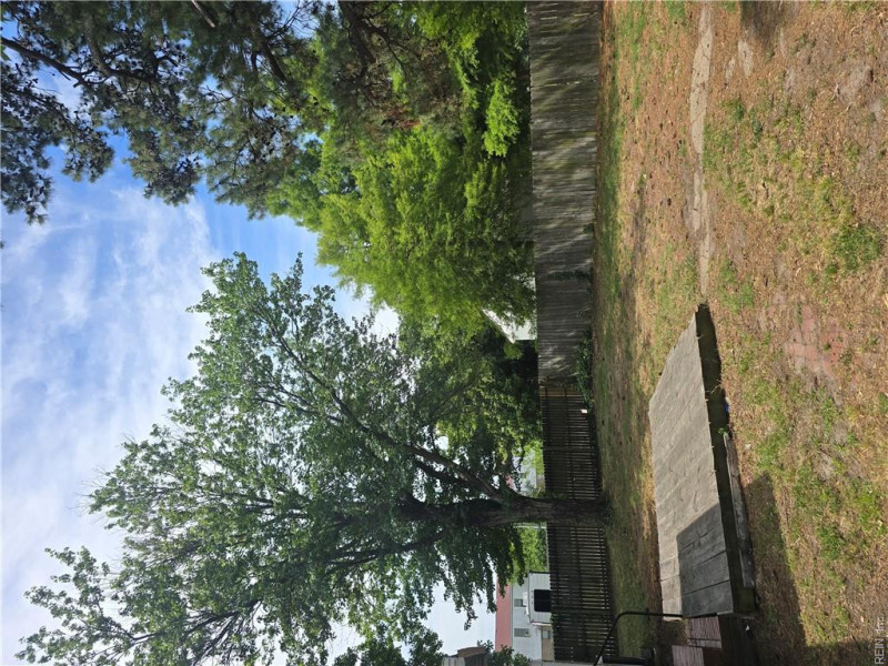 Photo 31 of 43 residential for sale in Norfolk virginia Photo 31 of 43 residential for sale in Norfolk virginia