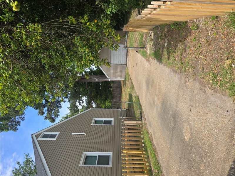 Photo 40 of 43 residential for sale in Norfolk virginia Photo 40 of 43 residential for sale in Norfolk virginia