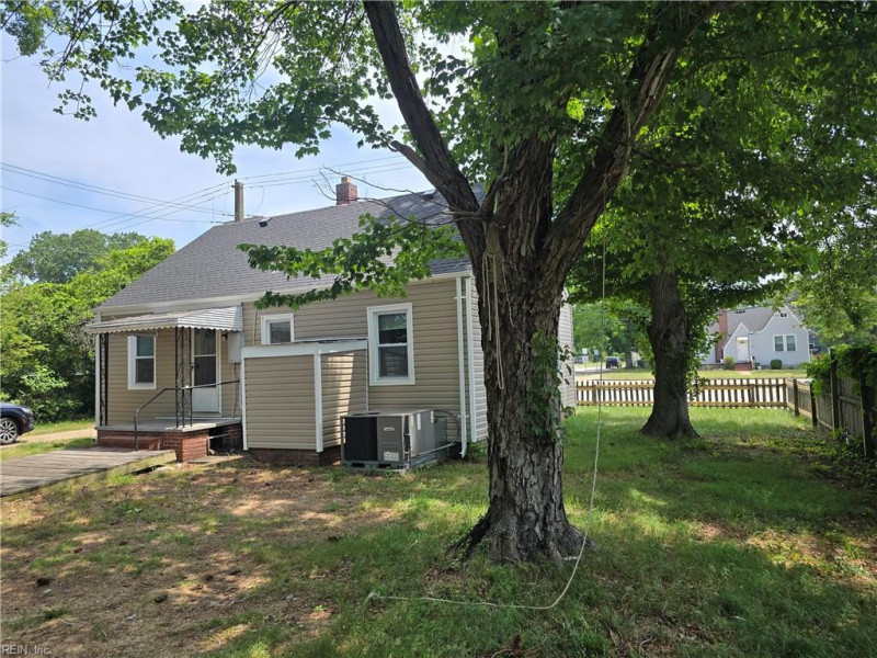 Photo 5 of 43 residential for sale in Norfolk virginia Photo 5 of 43 residential for sale in Norfolk virginia