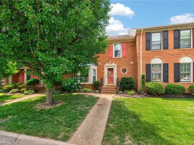 property image for 1073 Colonial Meadows Way VIRGINIA BEACH VA 23454