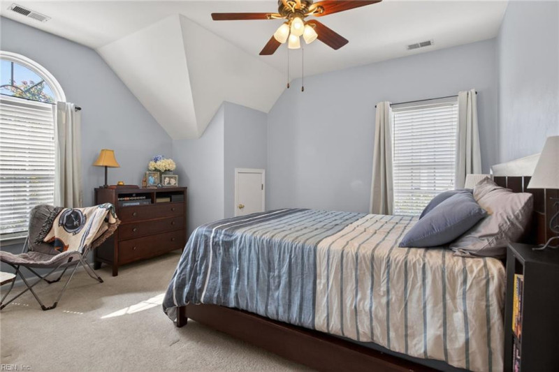 Photo 35 of 39 residential for sale in Virginia Beach virginia