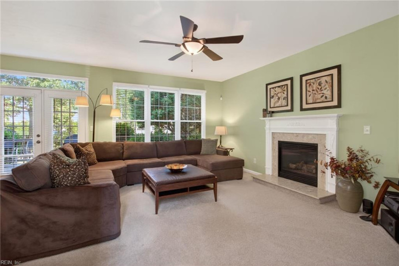 Photo 9 of 39 residential for sale in Virginia Beach virginia