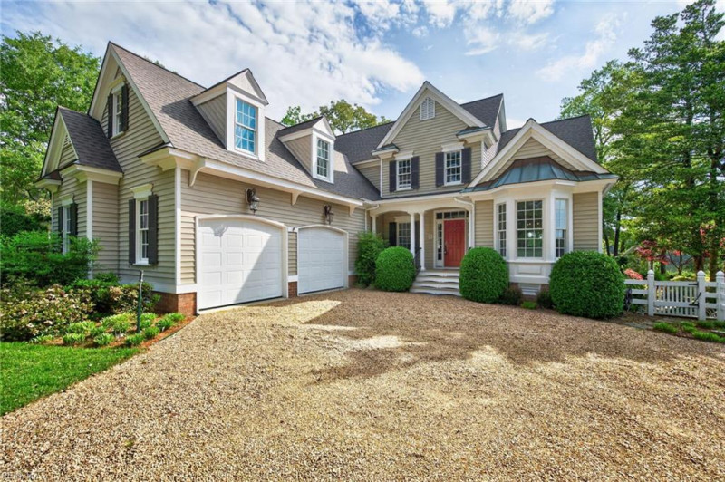 Photo 1 of 46 residential for sale in Suffolk virginia