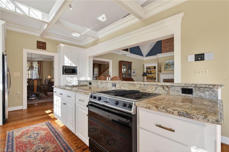 Photo 14 of 46 residential for sale in Suffolk virginia