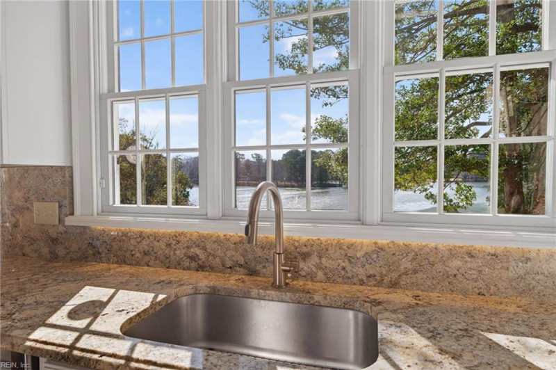 Photo 19 of 46 residential for sale in Suffolk virginia