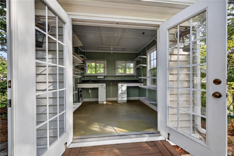 Photo 39 of 46 residential for sale in Suffolk virginia