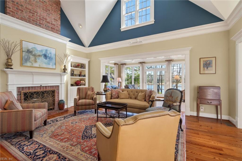 Photo 9 of 46 residential for sale in Suffolk virginia
