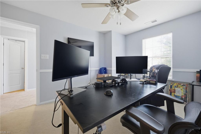 Photo 24 of 44 residential for sale in Suffolk virginia