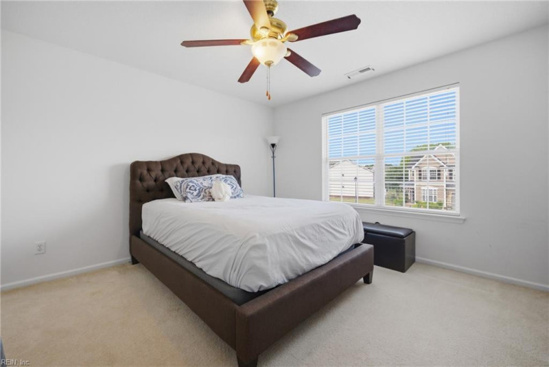 Photo 28 of 44 residential for sale in Suffolk virginia
