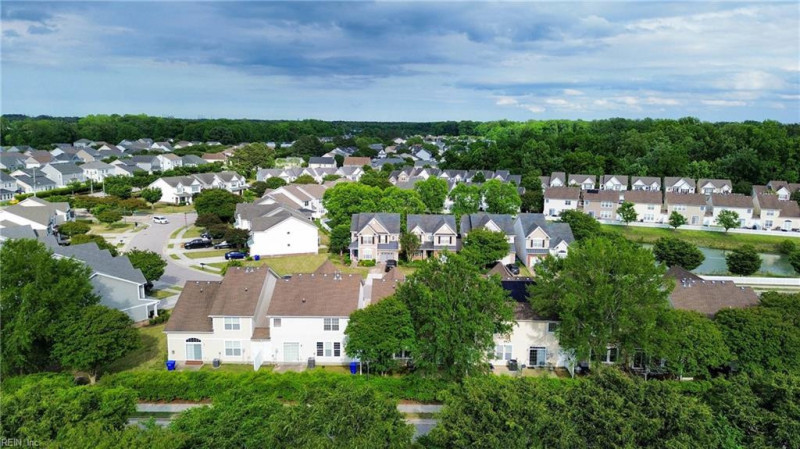 Photo 40 of 44 residential for sale in Suffolk virginia