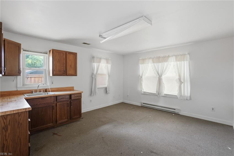 Photo 30 of 50 residential for sale in Chesapeake virginia