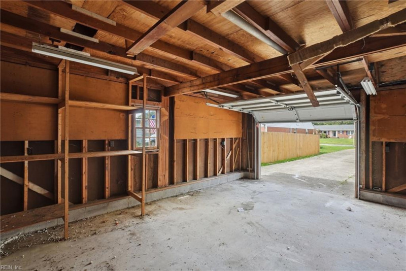 Photo 42 of 50 residential for sale in Chesapeake virginia