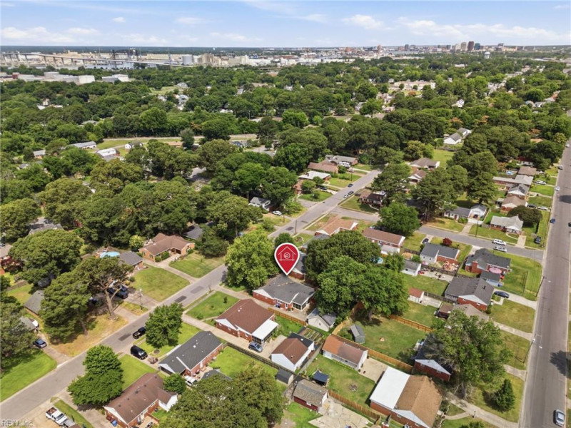 Photo 44 of 50 residential for sale in Chesapeake virginia