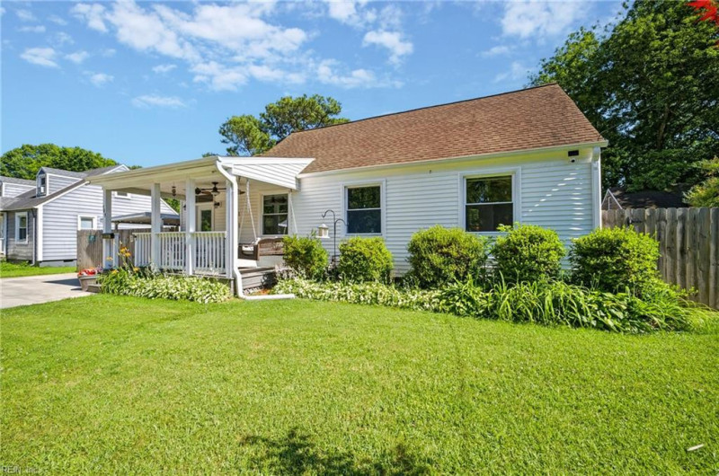 Photo 2 of 43 residential for sale in Norfolk virginia