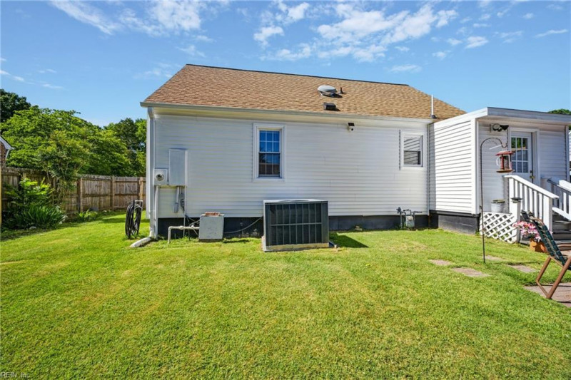 Photo 30 of 43 residential for sale in Norfolk virginia