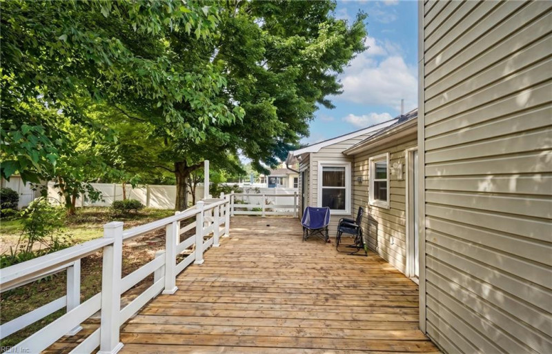 Photo 28 of 44 residential for sale in Chesapeake virginia