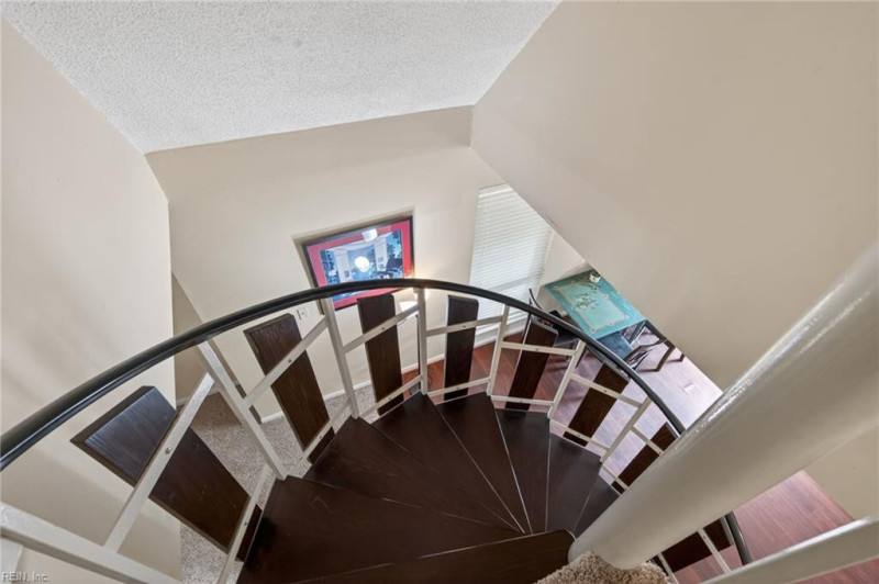 Photo 15 of 22 residential for sale in Virginia Beach virginia