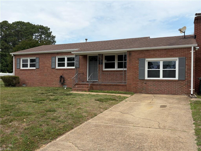 Photo 2 of 26 residential for sale in Hampton virginia Photo 2 of 26 residential for sale in Hampton virginia